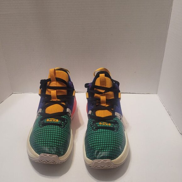 Nike LeBron Witness 7 Multicolor Size 6.5Y Sneaker - Picture 5 of 15